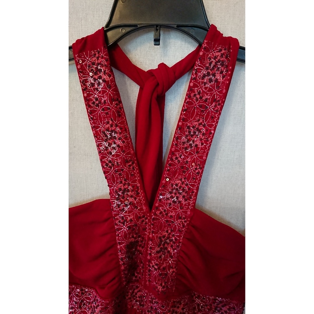 Women's/Junior's Red Shimmer Rampage Halter Top - Picture 2 of 7